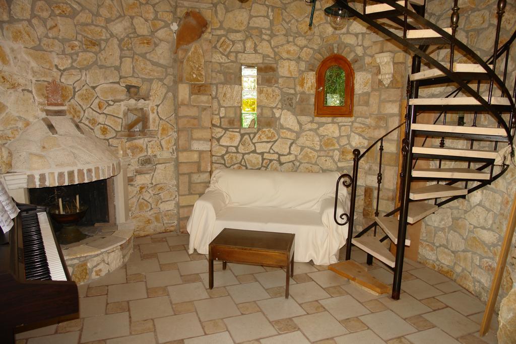 Villa Musician'S Round House & Castello Vátos Zimmer foto